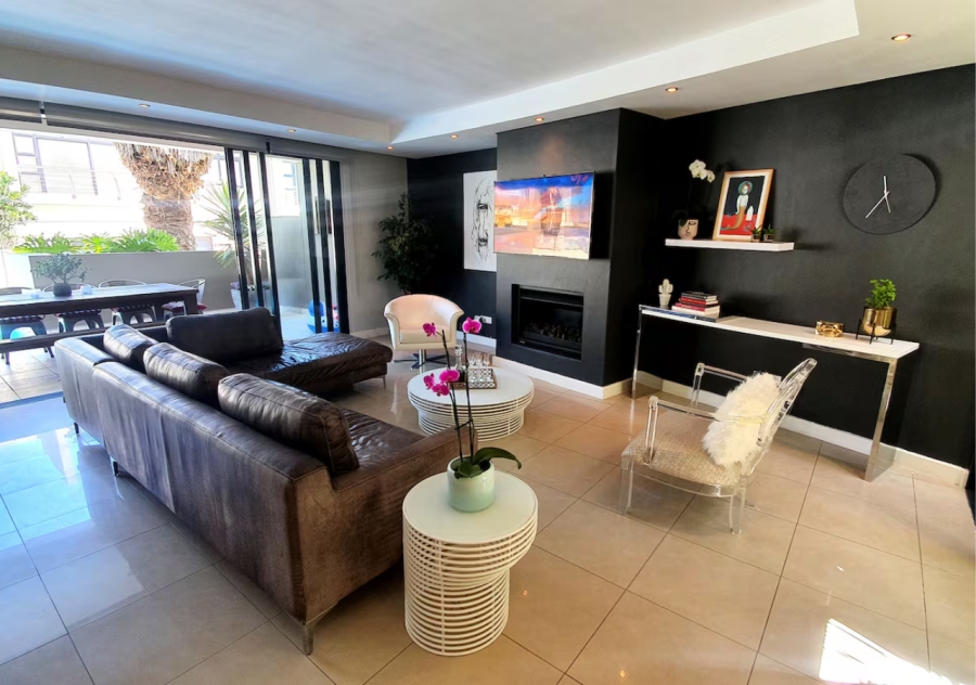 To Let 3 Bedroom Property for Rent in Sunset Beach Western Cape